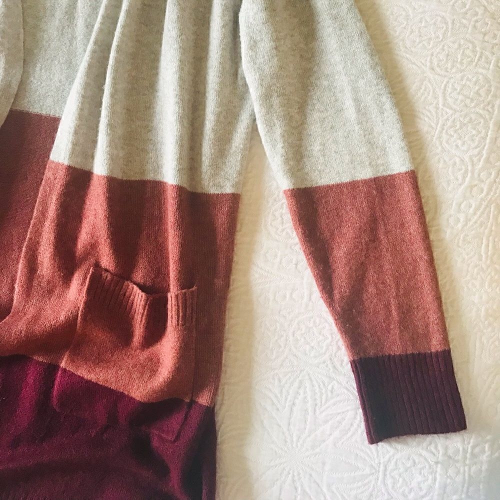 ~ Color Block Cardigan-XL - Picture 4 of 10